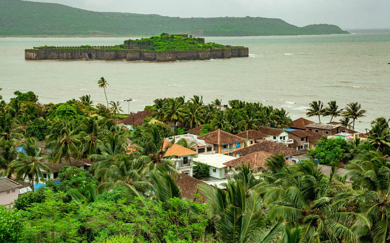 Alibag Beach Resorts and Hotels near Mumbai